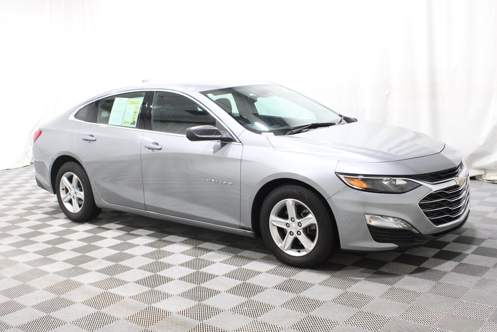 Used 2024 Chevrolet Malibu 1LT Sedan