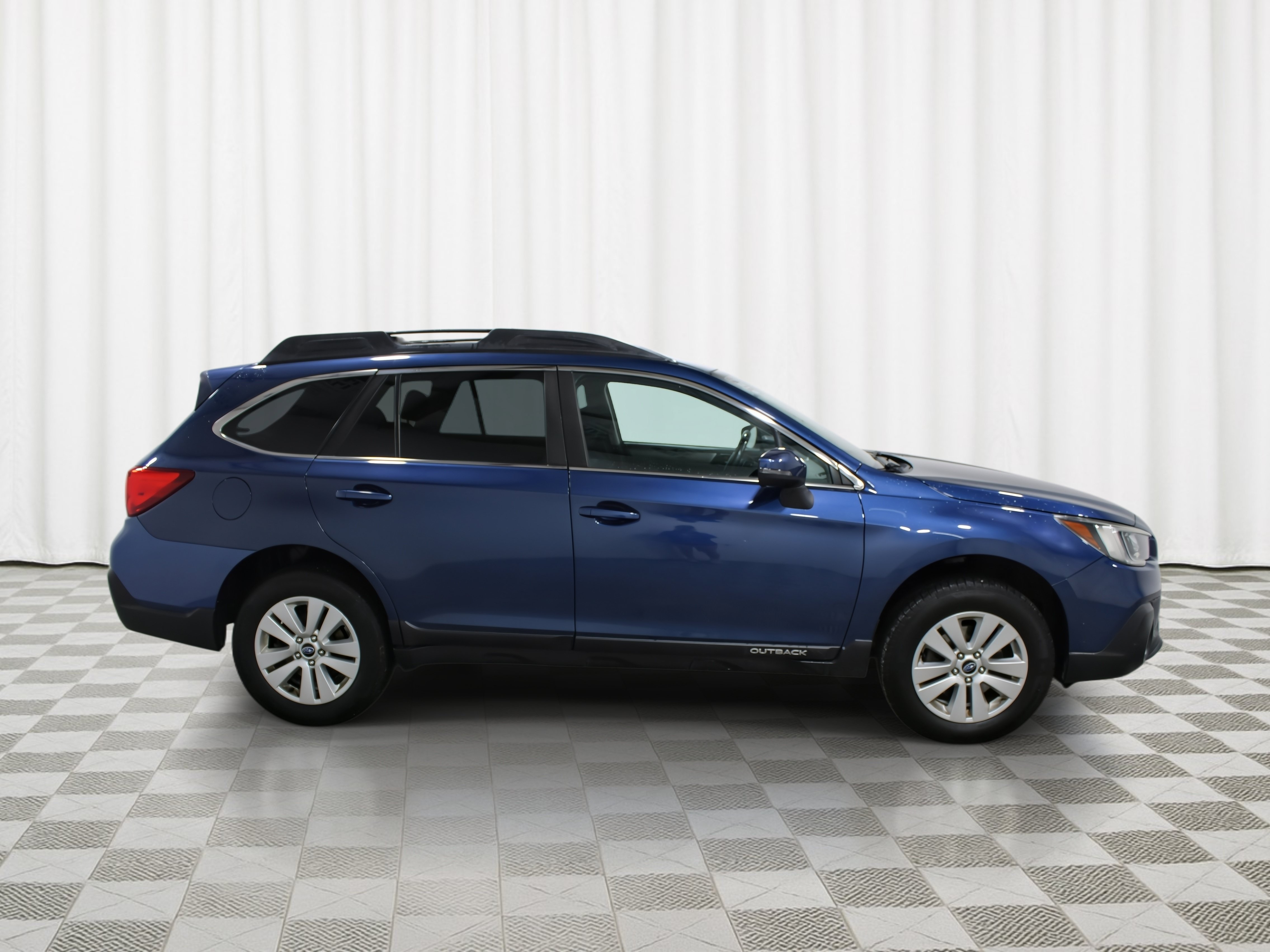 Used 2019 Subaru Outback 2.5i Premium SUV