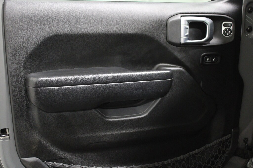 Used 2023 Jeep Gladiator Sport Truck Crew Cab