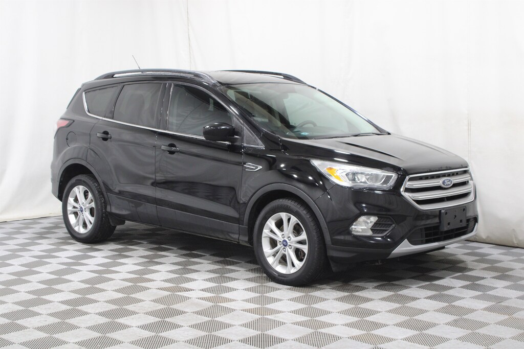 Used 2017 Ford Escape SE SUV