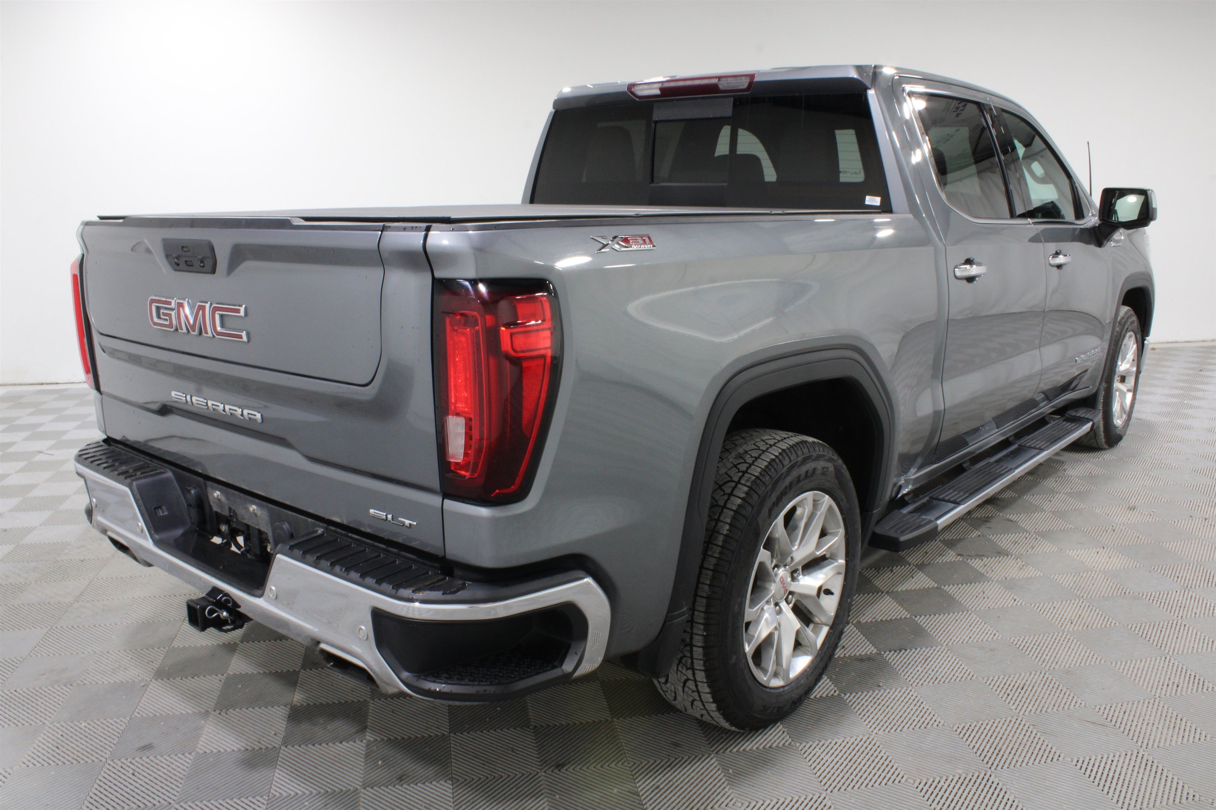 2021 GMC Sierra 1500 SLT - Photo 26