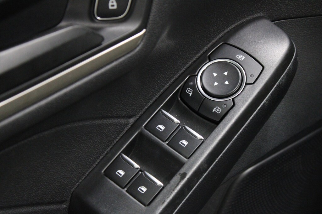 Used 2022 Ford Escape SE Hybrid SUV
