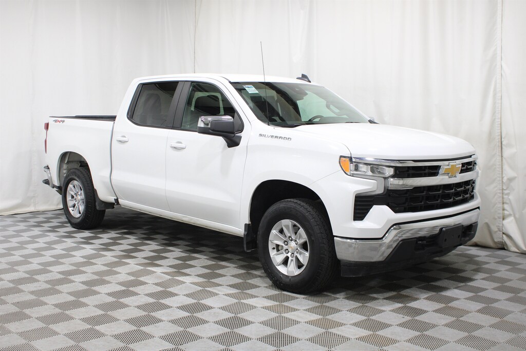 Used 2025 Chevrolet Silverado 1500 LT w/1LT Truck Crew Cab