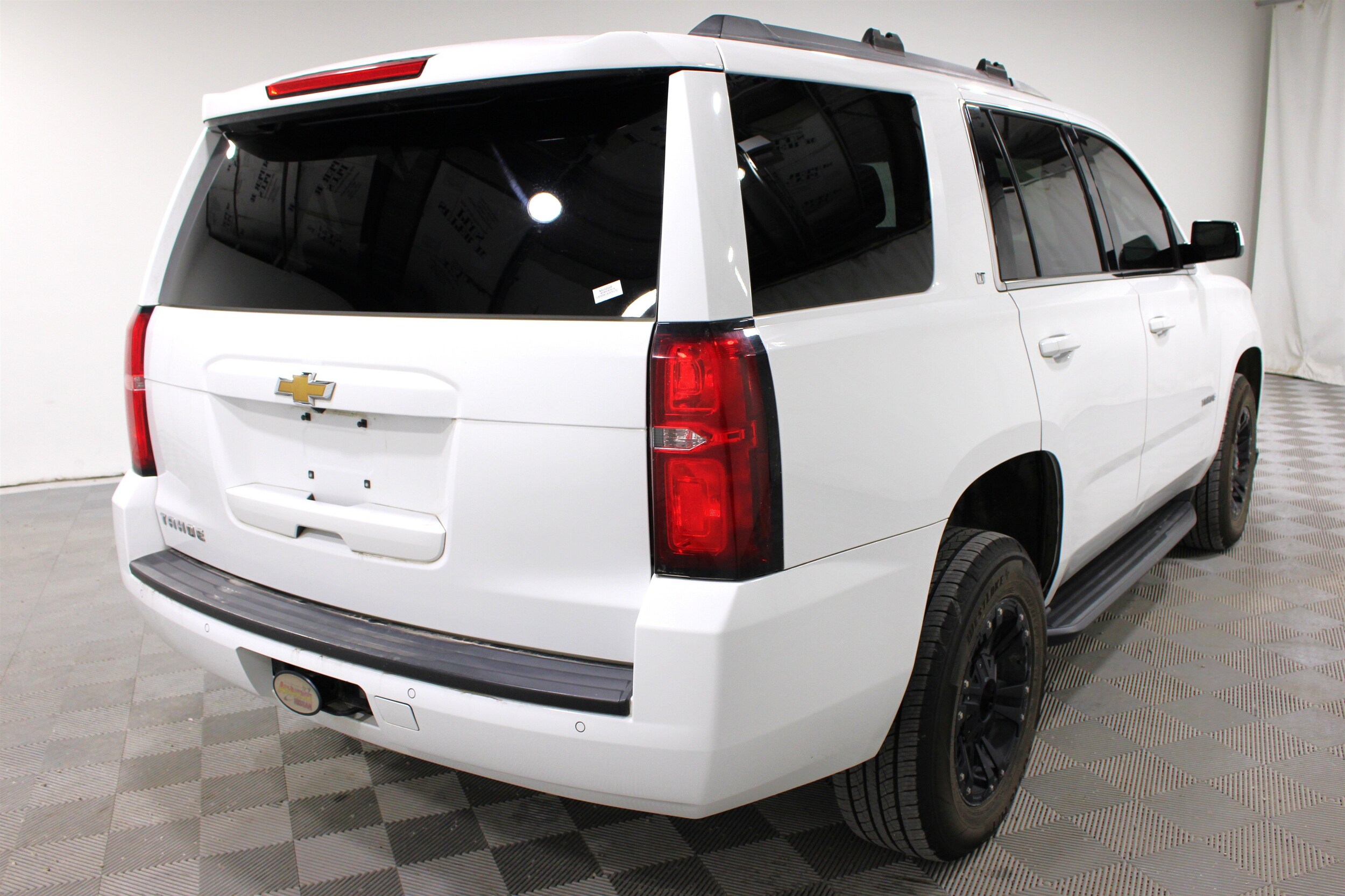 2016 Chevrolet Tahoe LT - Photo 27