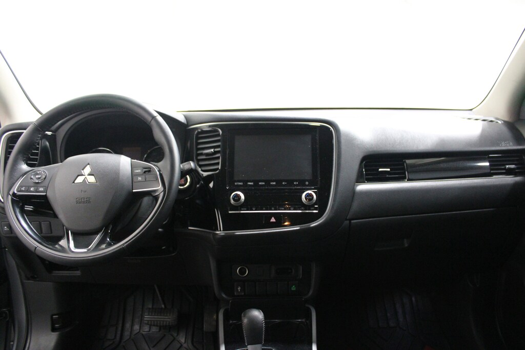 Used 2020 Mitsubishi Outlander  CUV