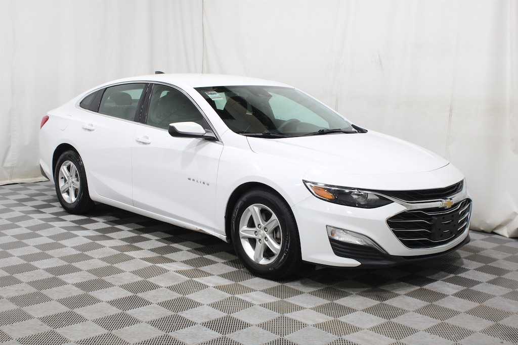Used 2021 Chevrolet Malibu LS w/1FL Sedan