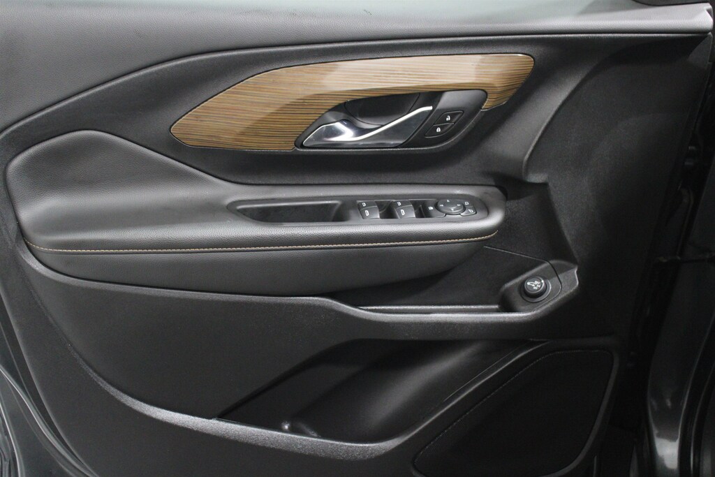 Used 2020 GMC Terrain SLE SUV