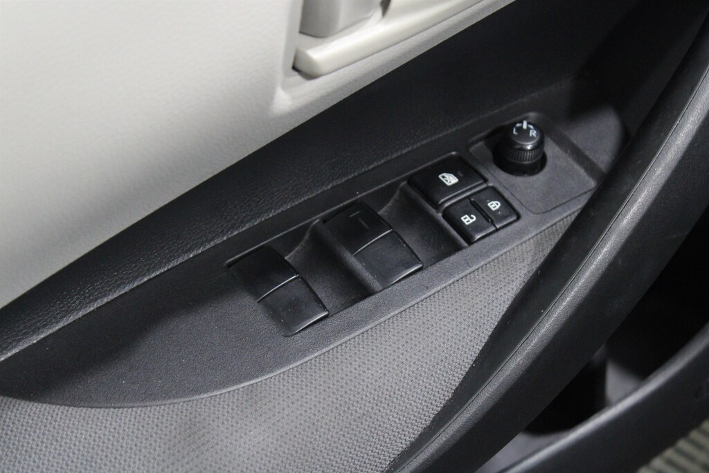 Used 2022 Toyota Corolla LE Sedan