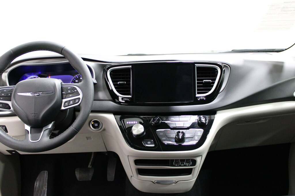 Used 2024 Chrysler Pacifica Touring L Van Passenger Van