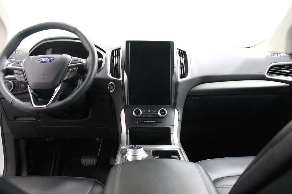 Used 2024 Ford Edge  SUV