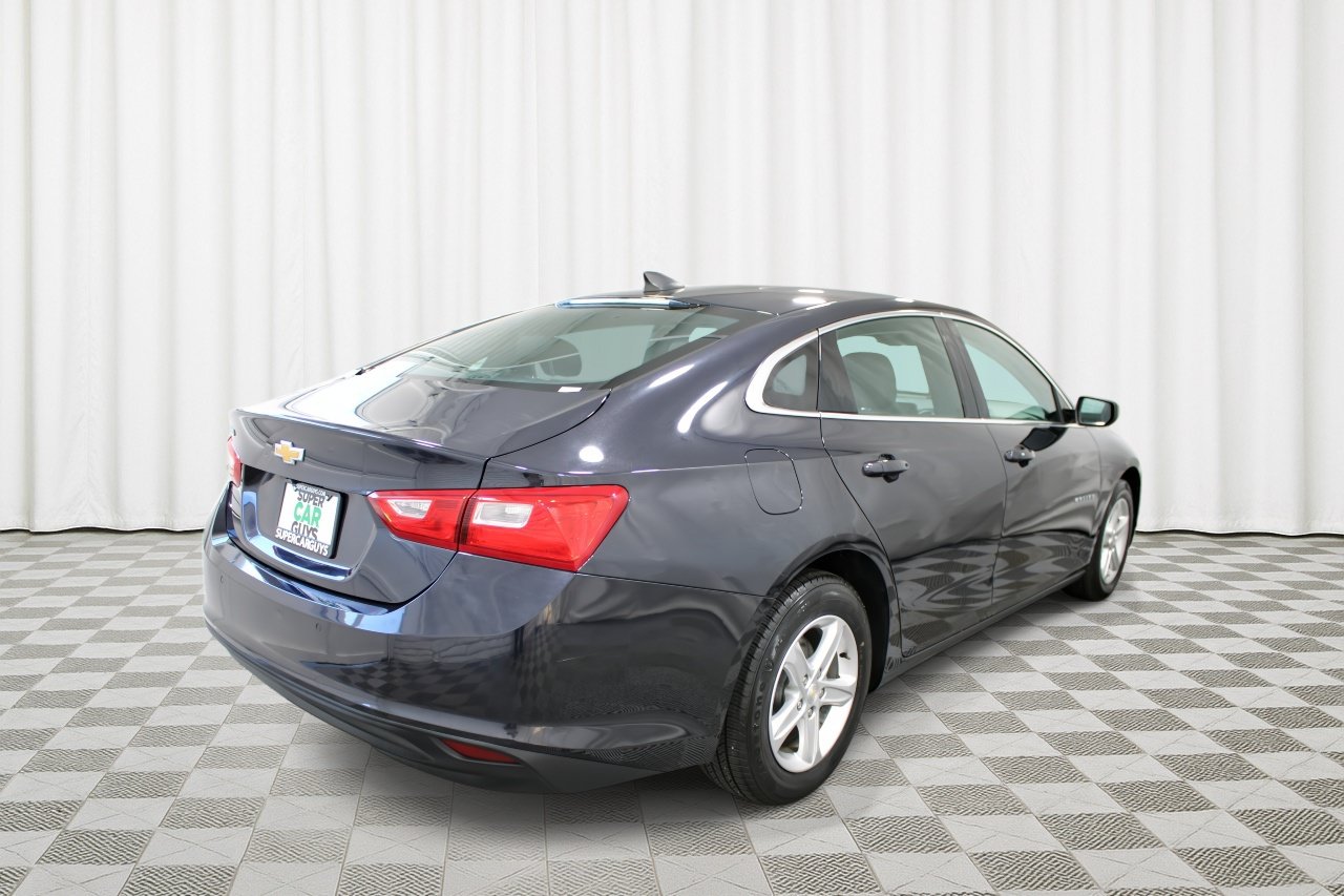 Used 2023 Chevrolet Malibu LS w/1FL Sedan