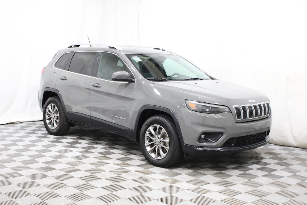 Used 2019 Jeep Cherokee Latitude Plus 4x4 SUV