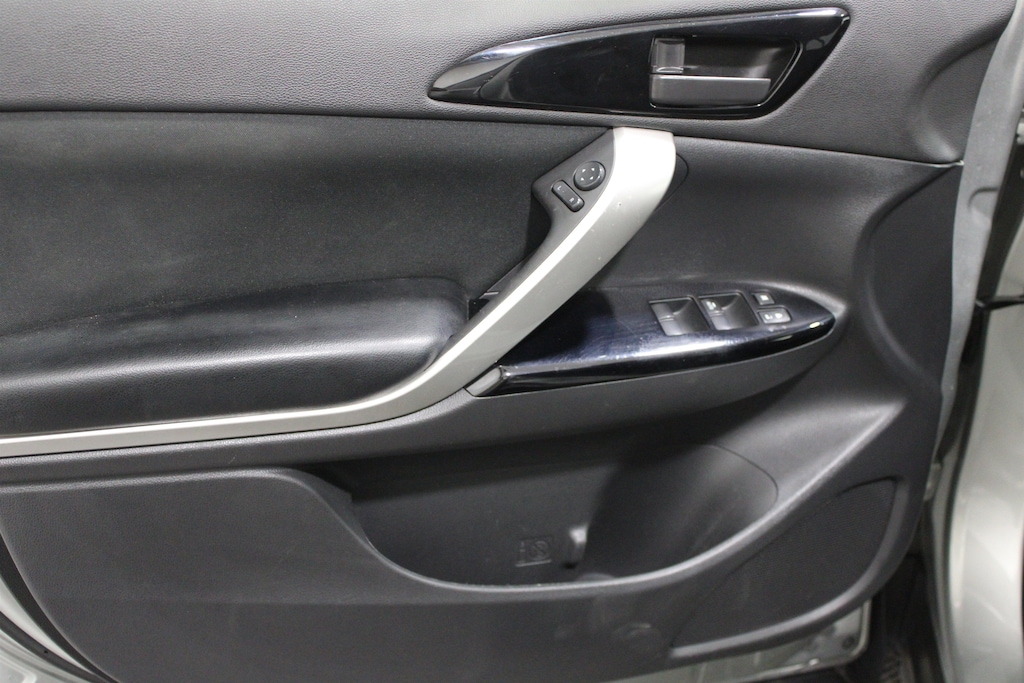 Used 2024 Mitsubishi Eclipse Cross LE SUV