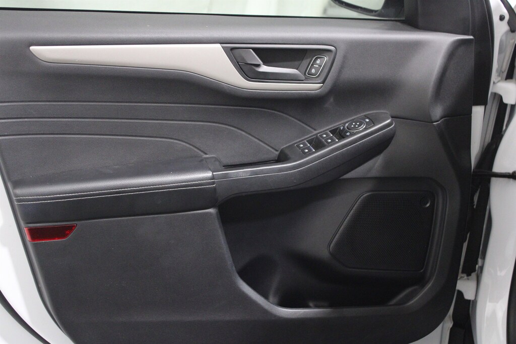 Used 2022 Ford Escape SE Hybrid SUV