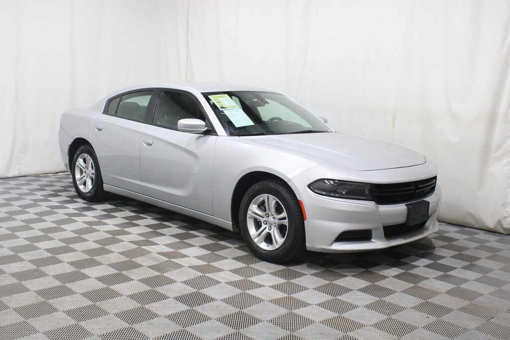 Used 2022 Dodge Charger SXT Sedan