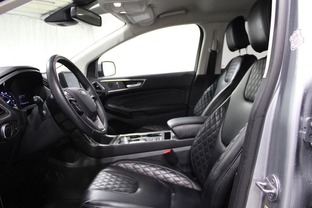 Used 2024 Ford Edge Titanium SUV