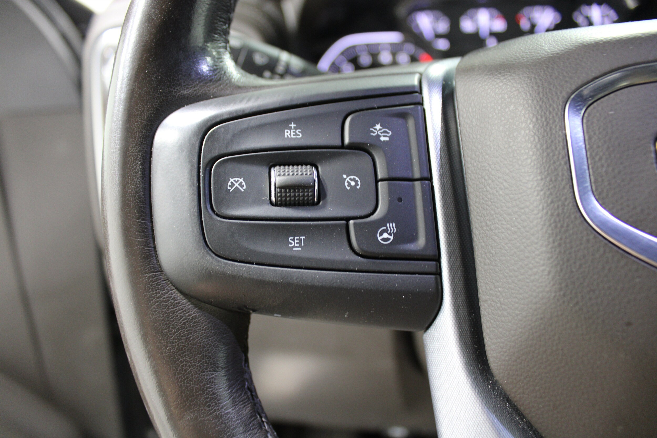 2021 GMC Sierra 1500 SLT - Photo 10