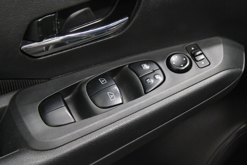 Used 2021 Nissan Kicks SV SUV