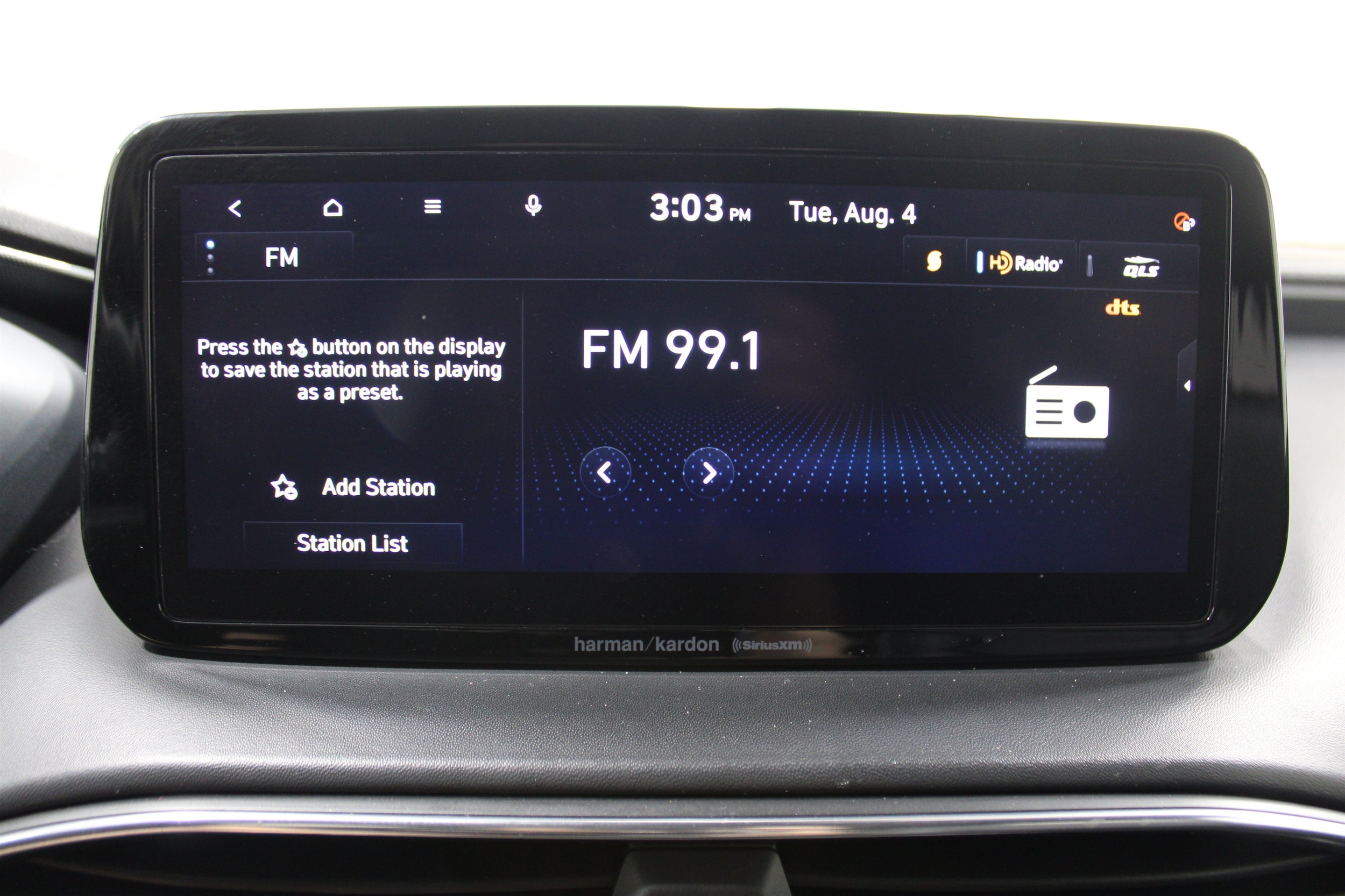 2023 Hyundai Santa Fe Limited - Photo 14