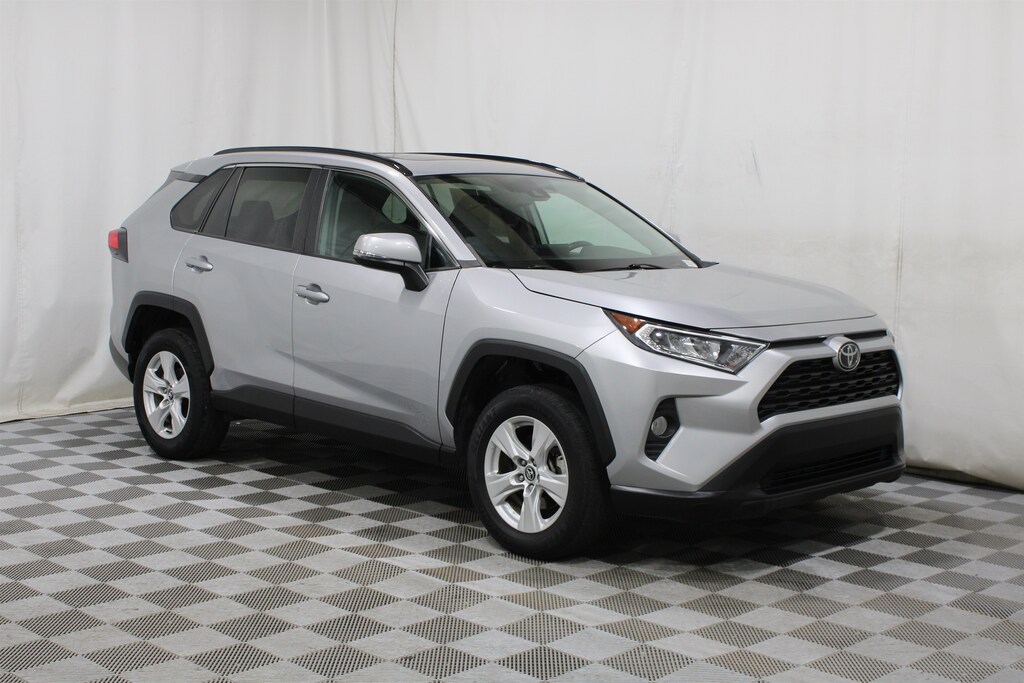Used 2021 Toyota RAV4 XLE SUV