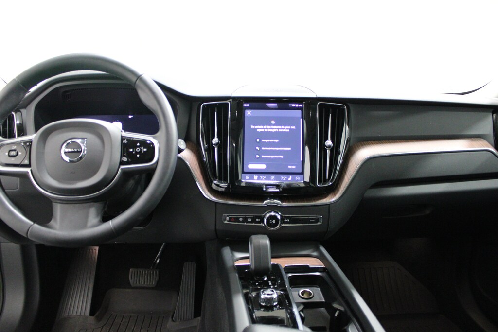 Used 2023 Volvo XC60 B5 AWD Plus Bright SUV