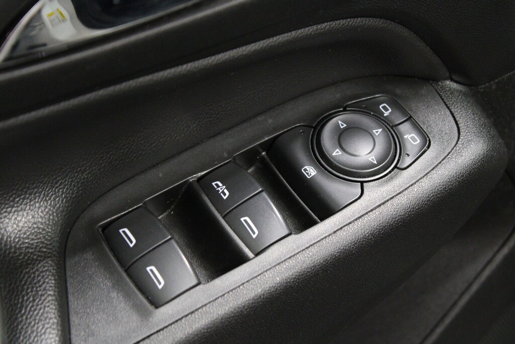 Used 2022 Chevrolet Equinox LT w/2FL SUV