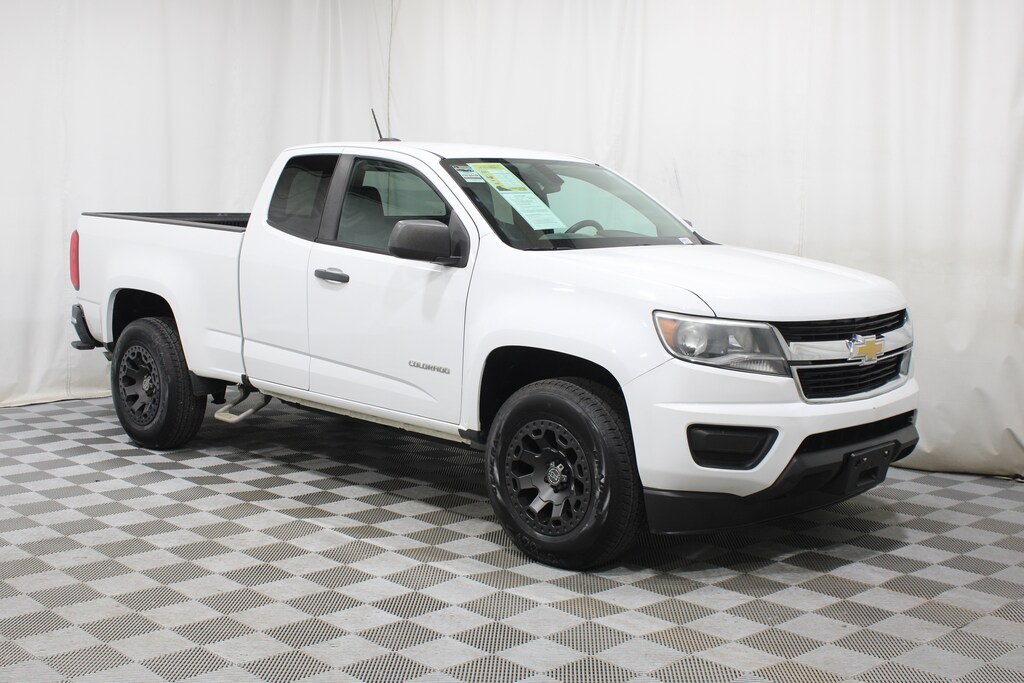 Used 2019 Chevrolet Colorado WT Truck Extended Cab