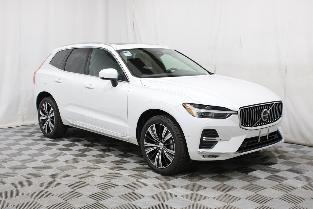 Used 2023 Volvo XC60 B5 AWD Plus Bright SUV
