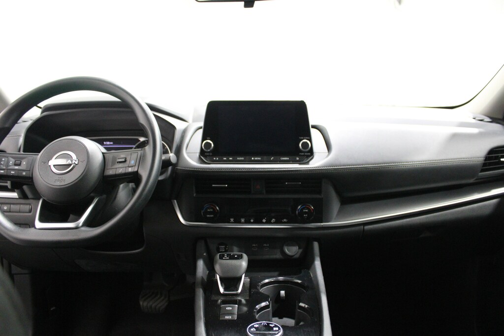 Used 2024 Nissan Rogue SV SUV