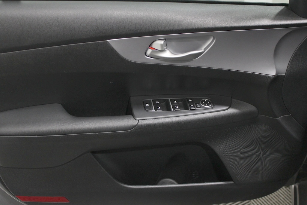 Used 2024 Kia Forte LXS Sedan