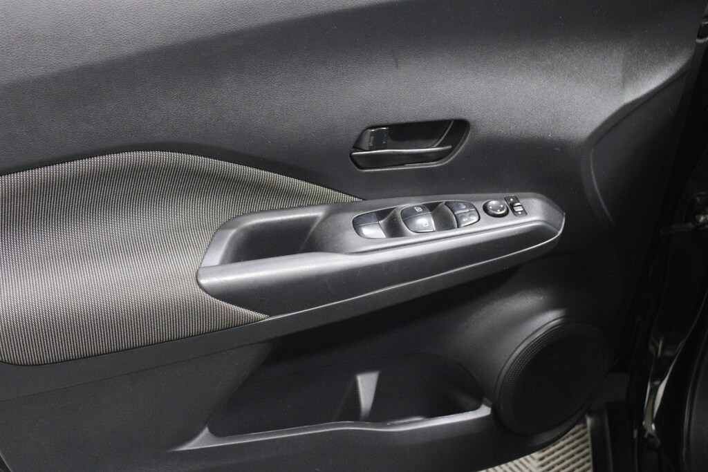 Used 2018 Nissan Kicks S SUV