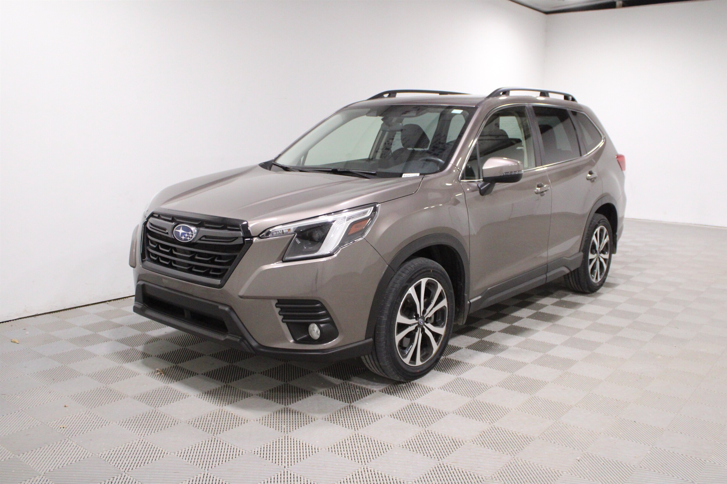 2023 Subaru Forester Limited - Photo 33