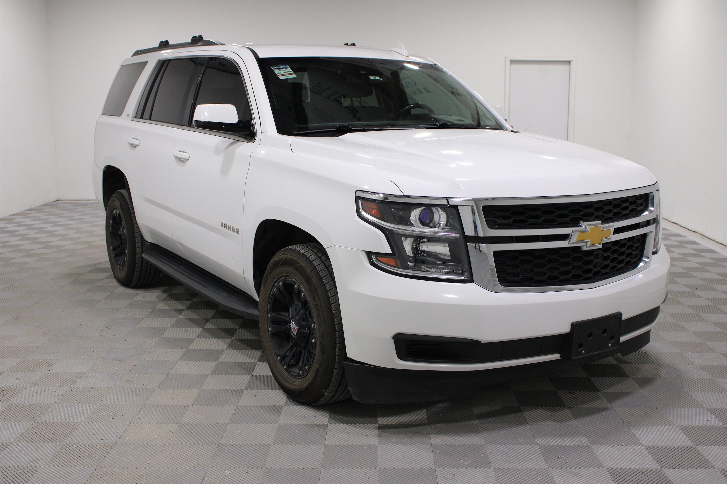 2016 Chevrolet Tahoe LT - Photo 1