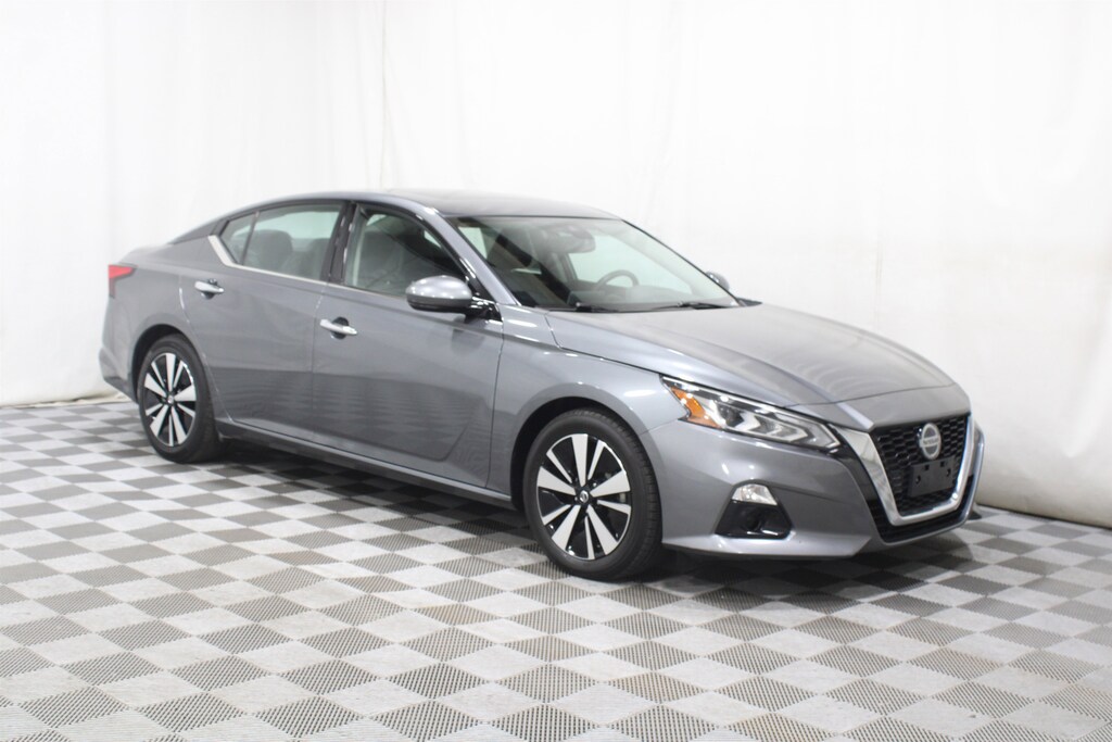 Used 2020 Nissan Altima 2.5 SL Sedan