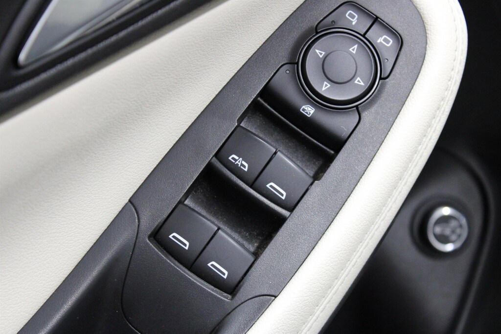 Used 2020 Buick Encore GX Essence SUV