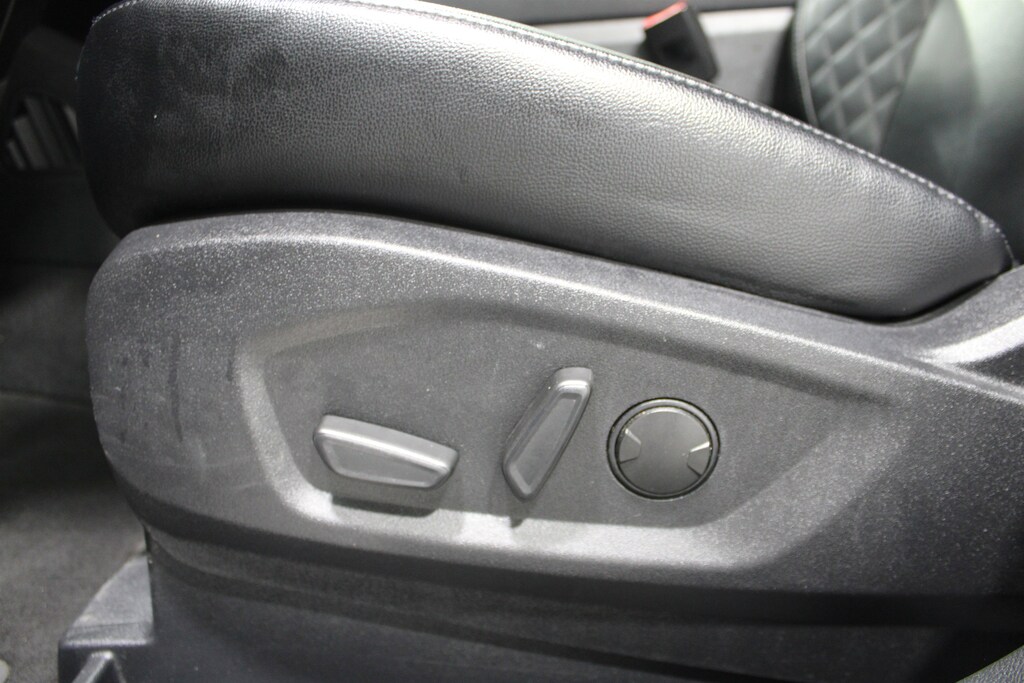 Used 2024 Ford Edge Titanium SUV