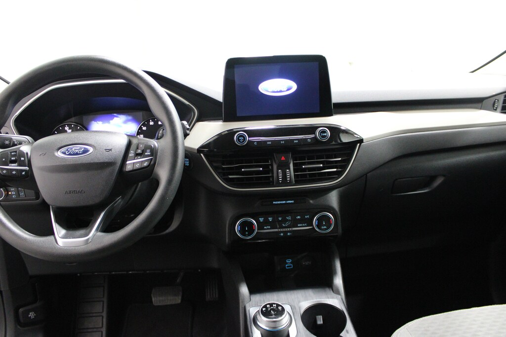 Used 2022 Ford Escape SE Hybrid SUV