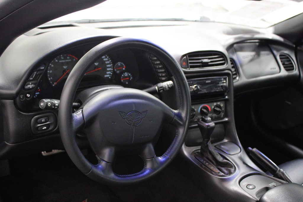 Used 2000 Chevrolet Corvette Base Coupe