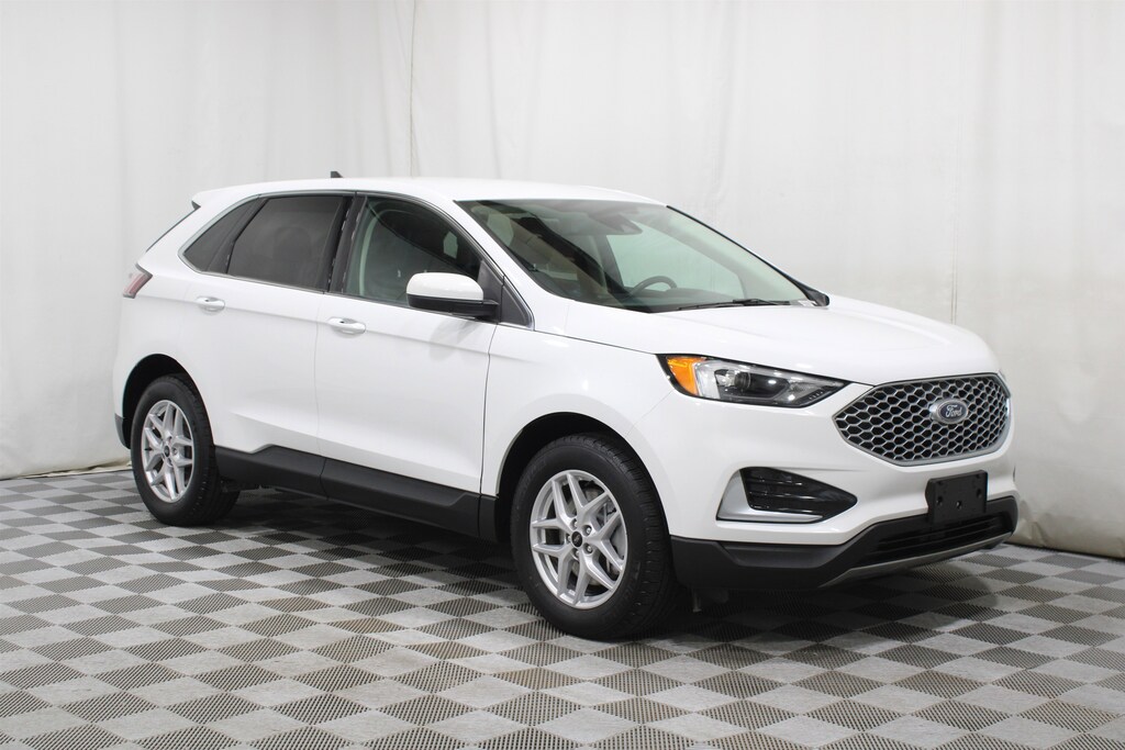 Used 2024 Ford Edge  SUV