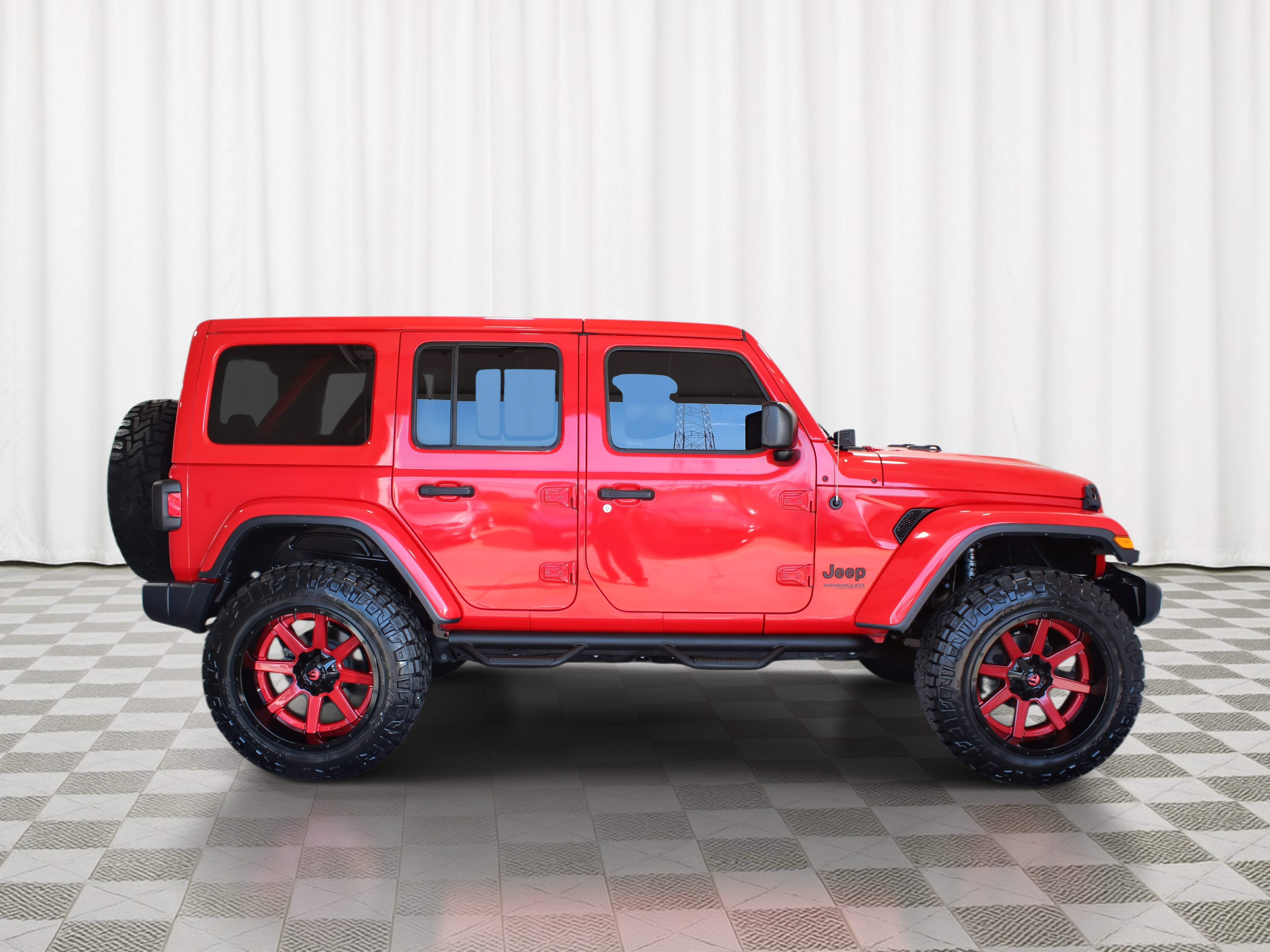 Used 2020 Jeep Wrangler Unlimited Sahara SUV