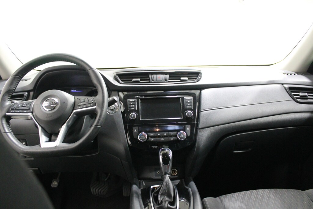 Used 2020 Nissan Rogue SV SUV