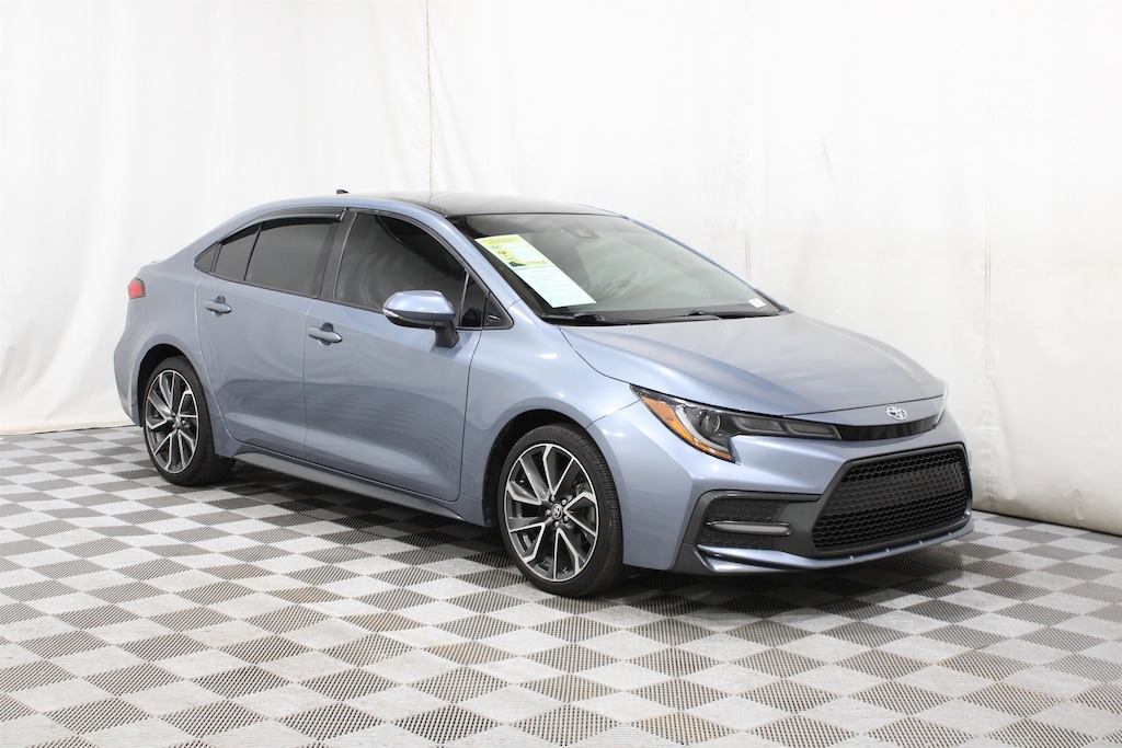 Used 2022 Toyota Corolla SE Sedan