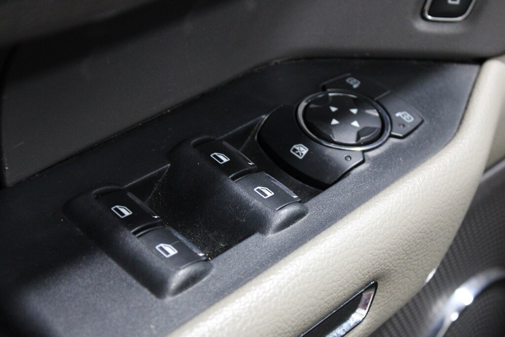 Used 2021 Ford Expedition XLT SUV