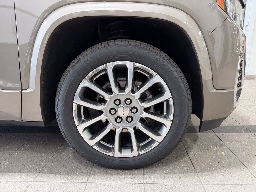 Used 2023 GMC Acadia Denali SUV