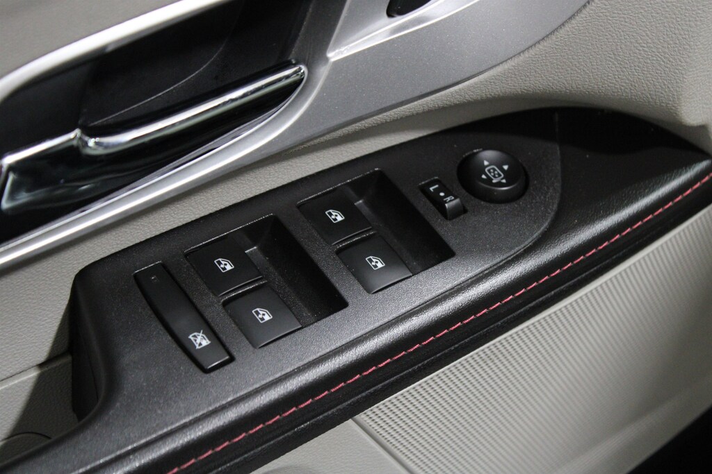 Used 2015 Chevrolet Equinox LT w/2LT SUV