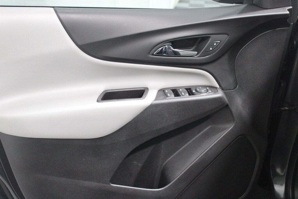 Used 2021 Chevrolet Equinox LS w/1FL SUV