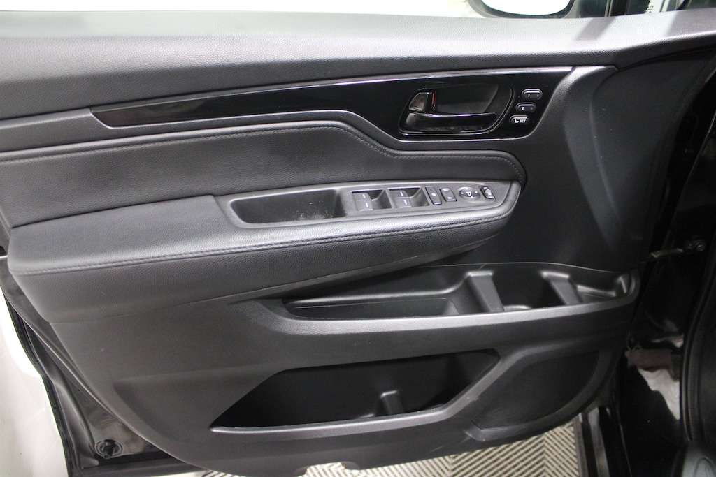 Used 2022 Honda Odyssey Touring Van