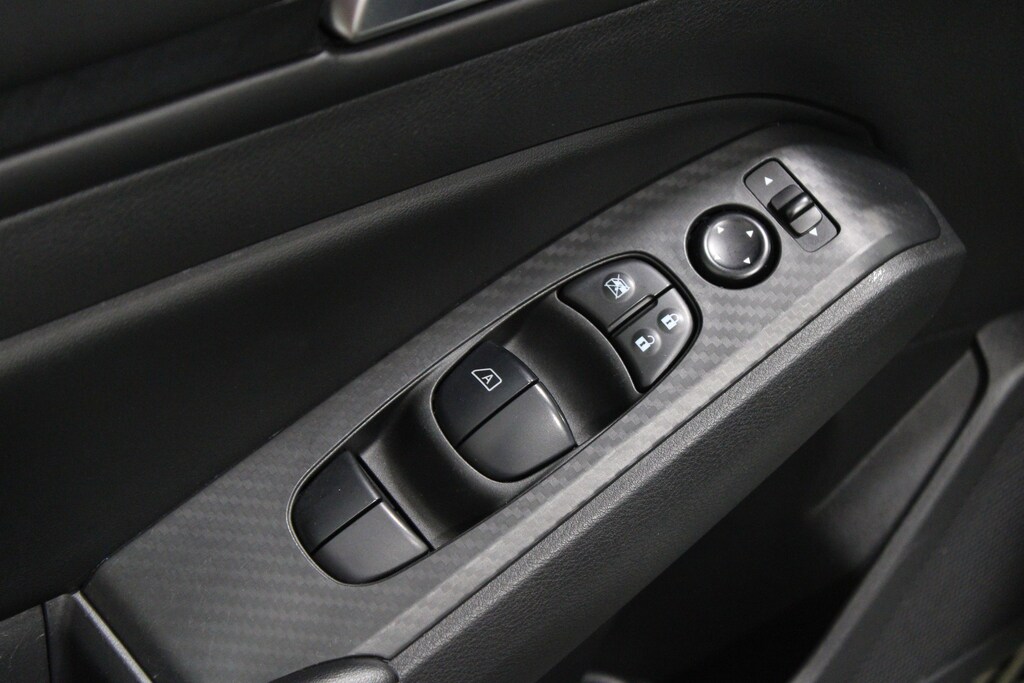 Used 2024 Nissan Altima 2.5 SV Sedan