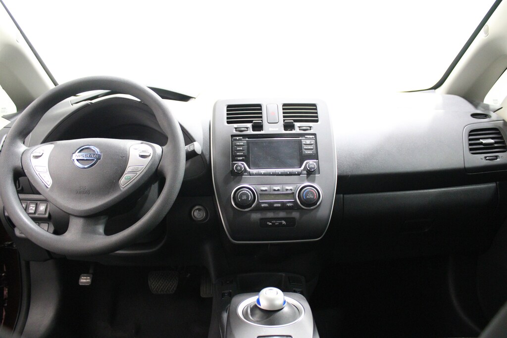 Used 2017 Nissan LEAF S Hatchback