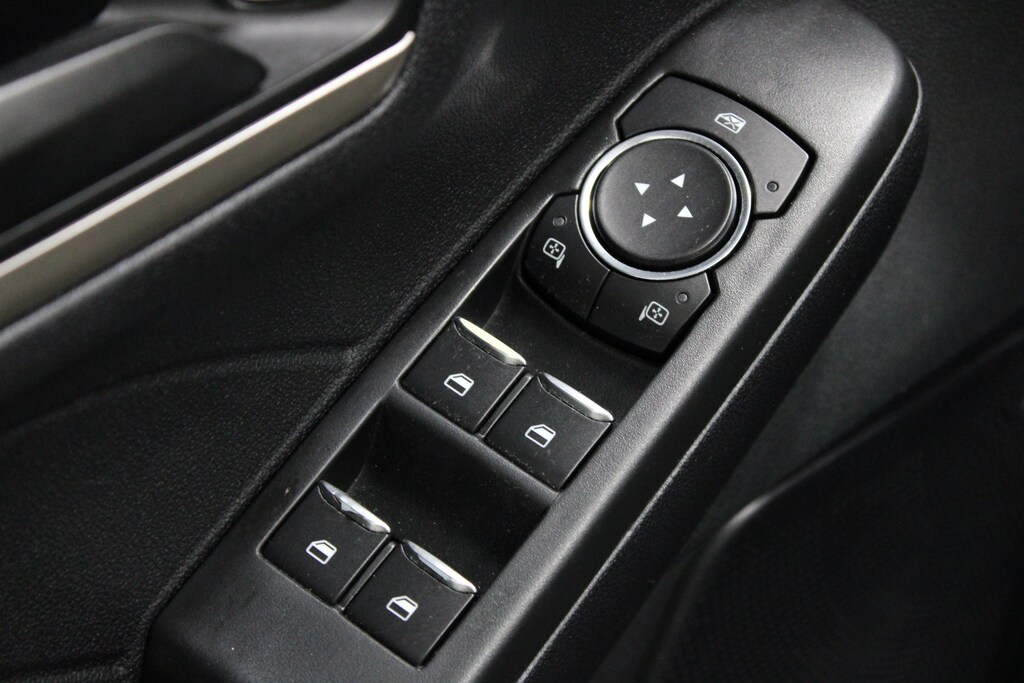 Used 2022 Ford Escape SE Hybrid SUV